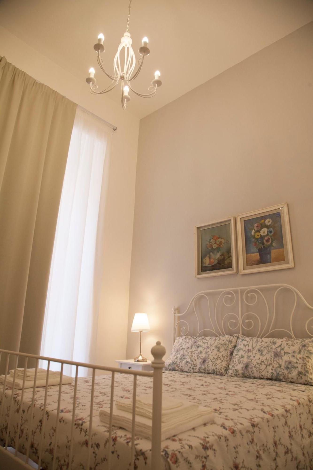 Sanbiagio, 25 Guesthouse Naples Room photo